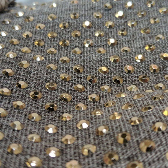 DG2 by Diane Gilman light brown studded cropped jeans. Sz 8 - Picture 2 of 12